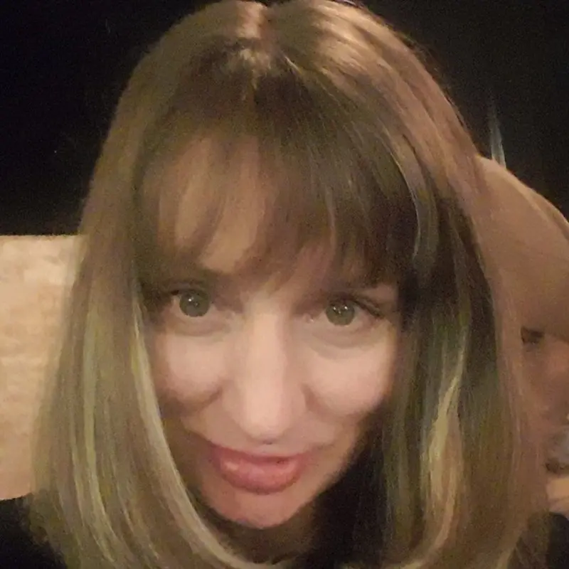 Марина Пахомова