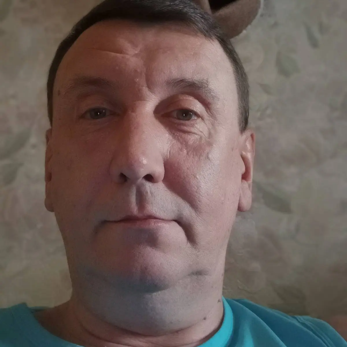 Виктор Романов