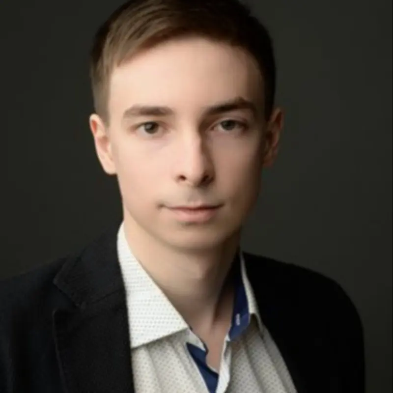 Артем Моджаров