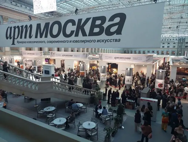 РОССИЙСКАЯ РОСКОШЬ КАК ЦИВИЛИЗАЦИОННЫЙ КОД: В СТОЛИЦЕ ОБОЗНАЧИЛИ КОНТУРЫ НОВОГО «ГОСУДАРСТВЕННОГО БРЕНДА»
#Россия #Культура #МИИУЭП #Искусство #Живопись #Встреча | Сетка — социальная сеть от hh.ru