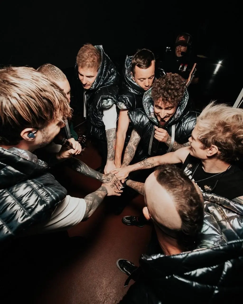 Лос-Анджелес, концерт Sum 41 при участии Electric Callboy — это был огонь | Сетка — социальная сеть от hh.ru