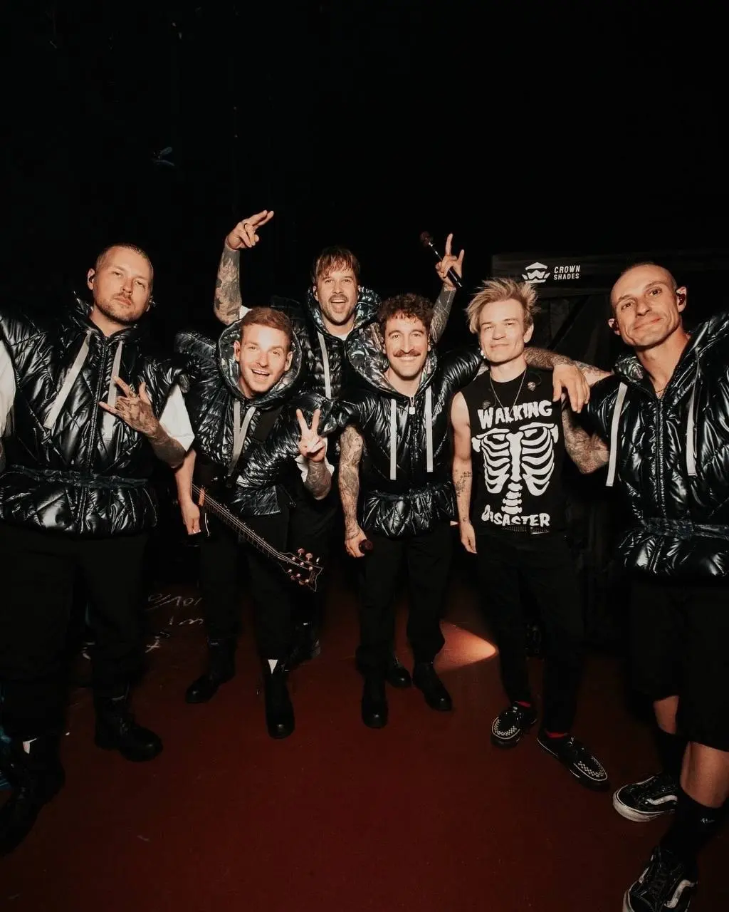 Лос-Анджелес, концерт Sum 41 при участии Electric Callboy — это был огонь | Сетка — социальная сеть от hh.ru