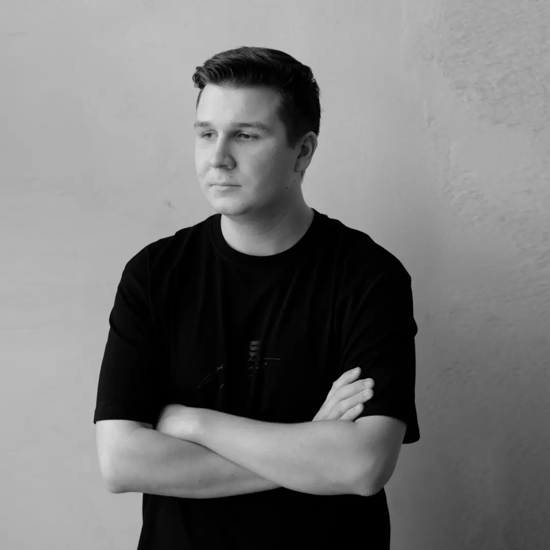 Иван Ельников