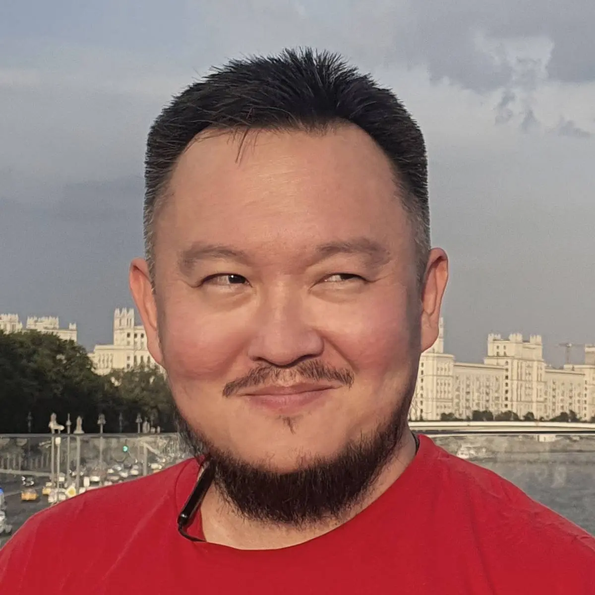 Евгений Тен