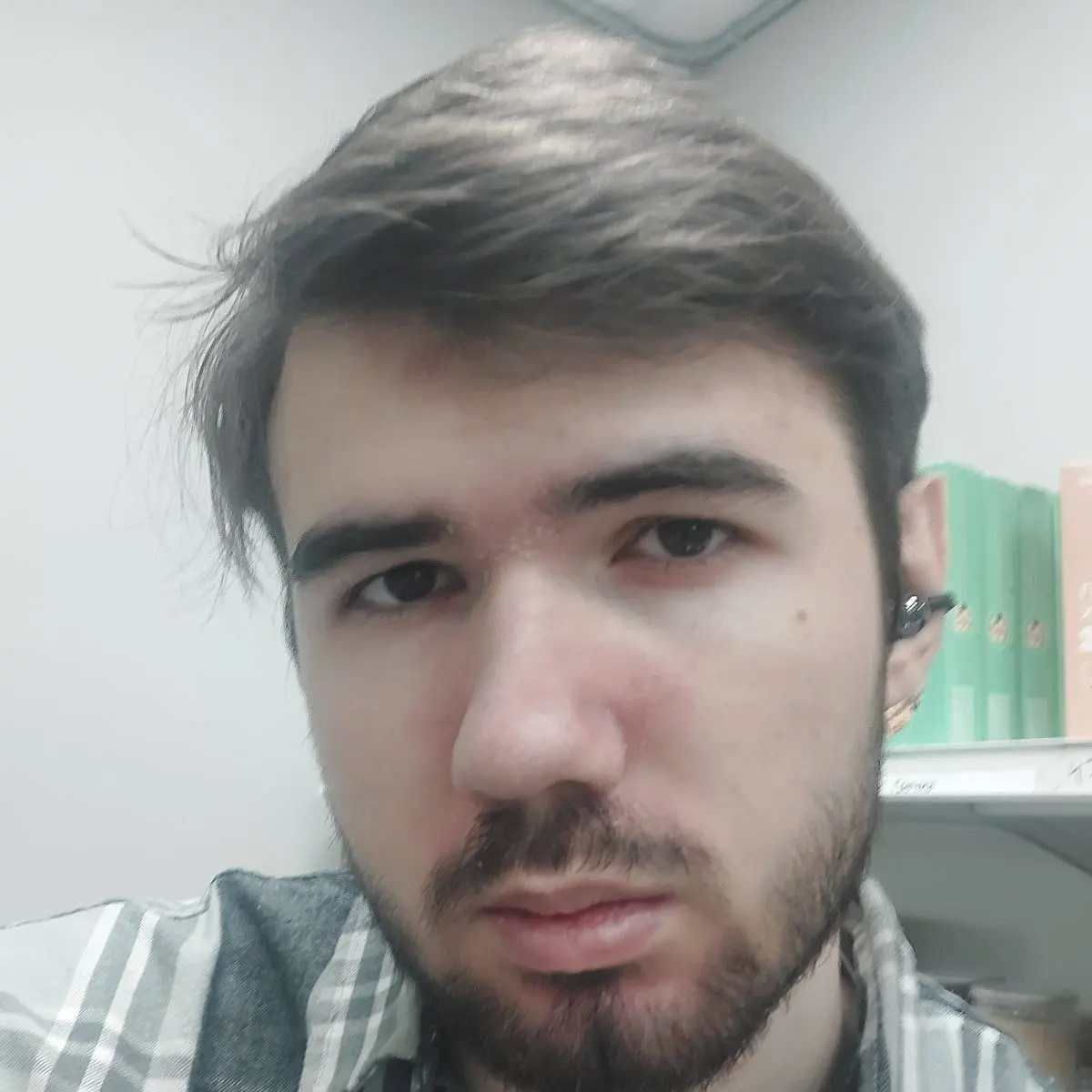 Александр Кутаков