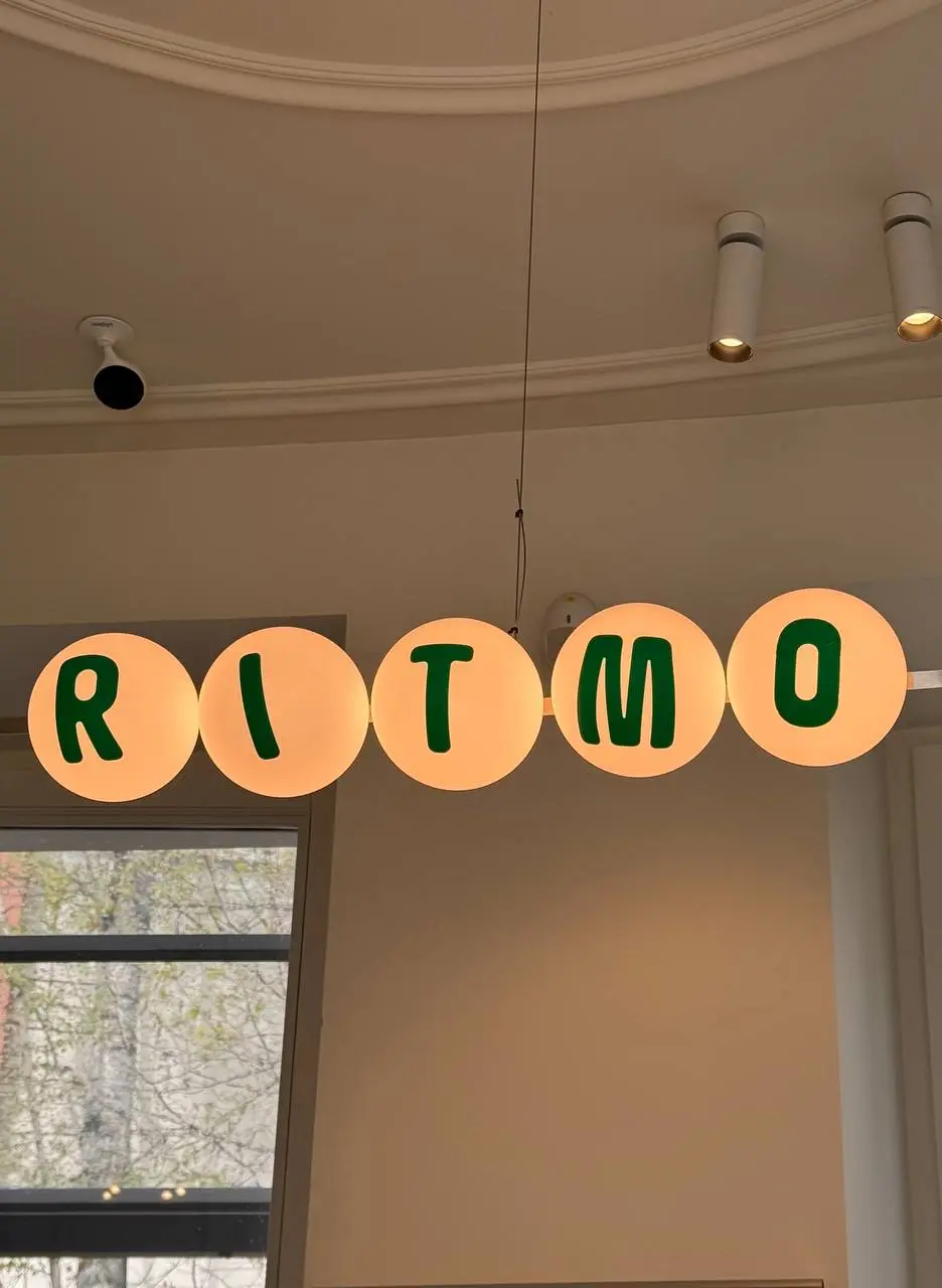 Ritmo X Giardino
м Баррикадная / м Пушкинская
Малая Никитская ул., 12, стр. 12
https://yandex | Сетка — социальная сеть от hh.ru