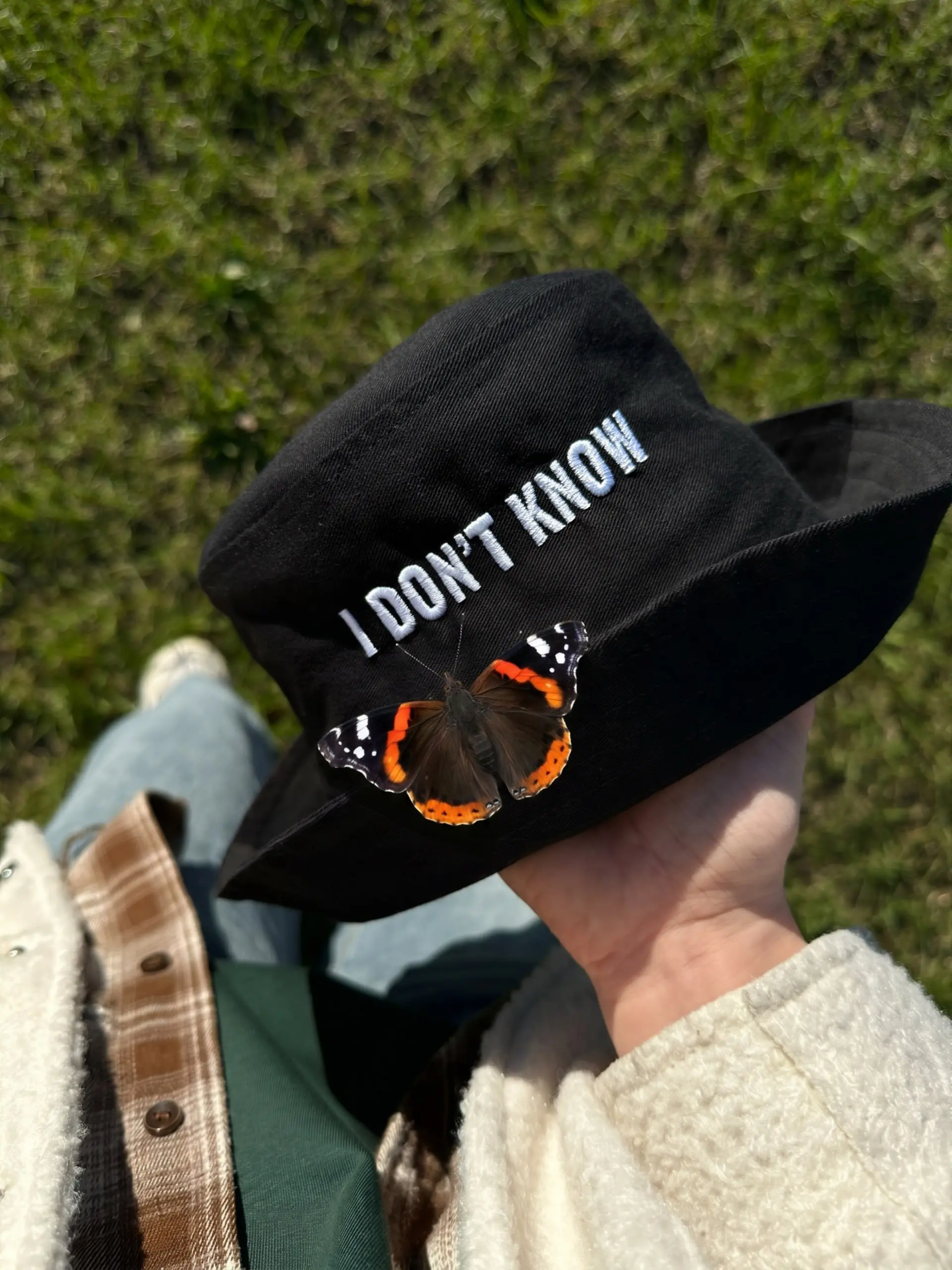 Сегодня просьба не беспокоить — занят важным ничем 🤩
thefrase.ru | Сетка — социальная сеть от hh.ru