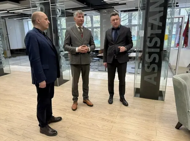 Чтение как новая элитарность: МИИУЭП и литературный клуб «Гиперборея» объединяют усилия
#МИИУЭП #Гиперборея #Сотрудничество #Выводы | Сетка — социальная сеть от hh.ru
