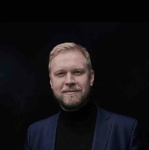 Александр Жернов