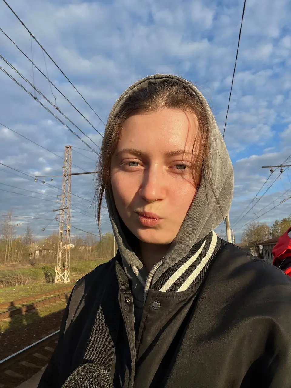 поход в Подмосковье
у меня был план на майских куда-то выбраться и вот 30 апреля вечером покупаю местечко в поход 1 мая на Введенский остров (с монастырем посреди острова) | Сетка — социальная сеть от hh.ru