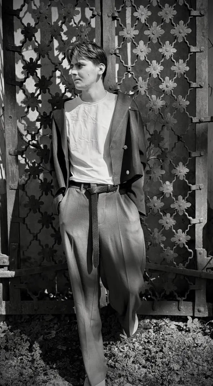 О нас в книгах не сказано,
Но везде там и тут
Нас, людей из Калязина,
По душе узнают.
(Евгений Куприянов) | Сетка — социальная сеть от hh.ru