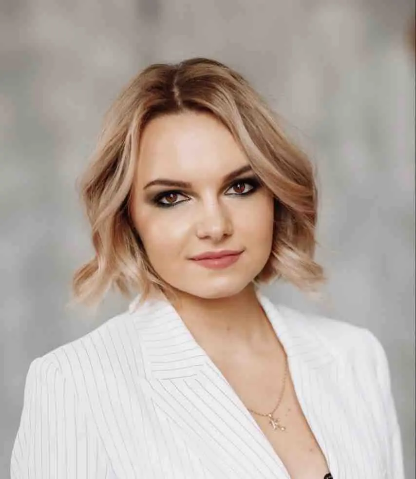 Ксения Белова