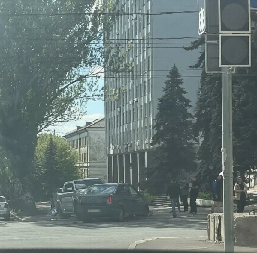 ДТП на ул. Университетской | Сетка — социальная сеть от hh.ru