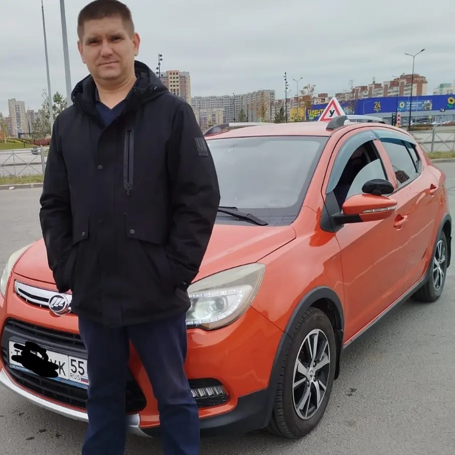 Юрий Романов