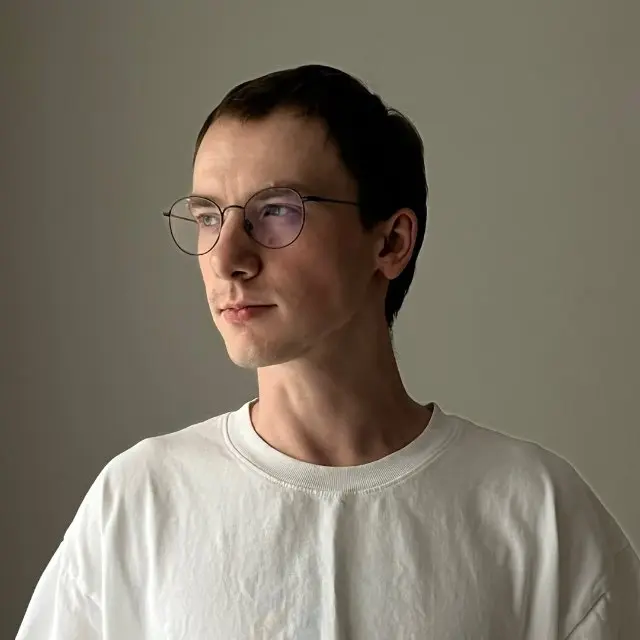 Михаил Безденежных