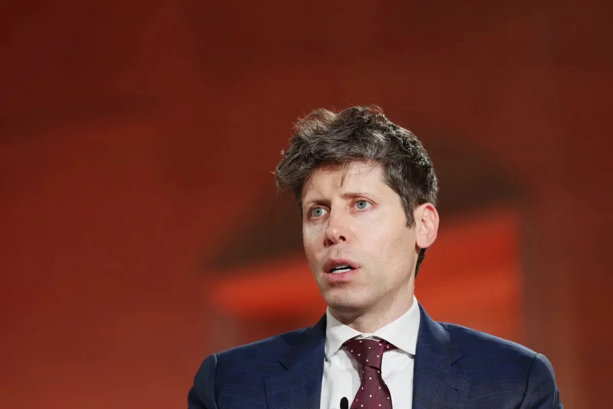 Финансовый директор OpenAI планирует отложить дату IPO до 2027 года:
Сообщения указывают на то, что финансовый директор OpenAI рассматривает возможность переноса IPO компании с 2026 года на 2027 год | Сетка — социальная сеть от hh.ru