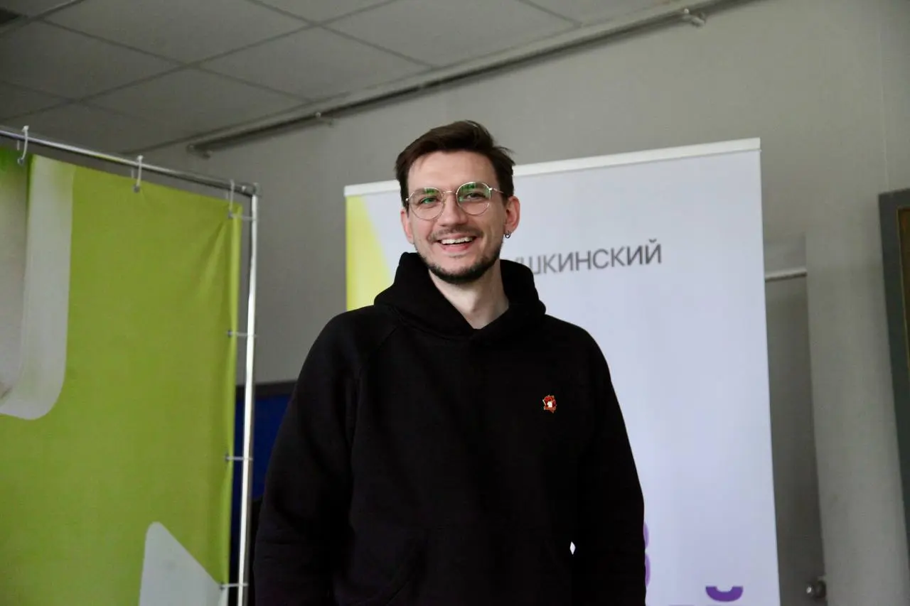 На прошлой неделе выступил в Школе креативных индустрий на форуме «Создавай».
Форум посвящён инициативному бюджетированию | Сетка — социальная сеть от hh.ru