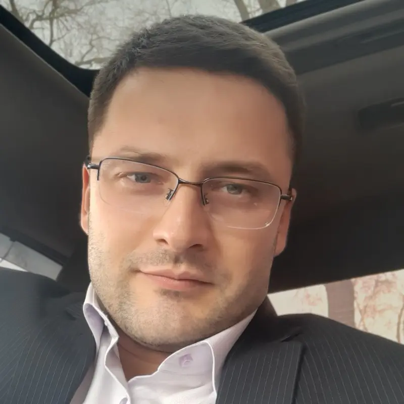 Роман Морозько