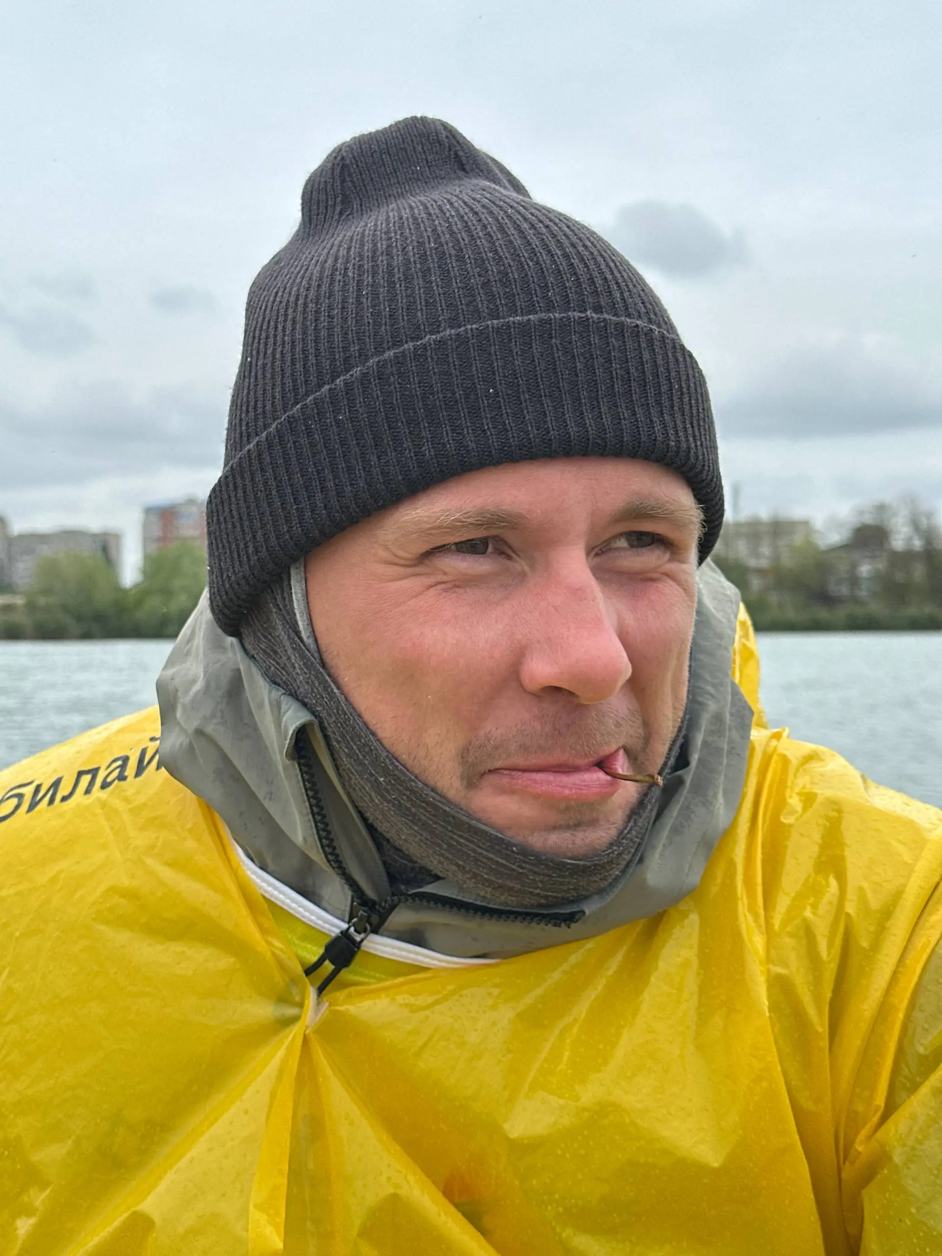 Не знаю, зачем…
но у меня есть судейская категория по серфингу 🏄‍♀️
И вот 2–3 мая первый опыт судейства.
Чемпионат и первенство Краснодарского края
в дисциплине «доска с веслом».
Честно - втянуло | Сетка — социальная сеть от hh.ru
