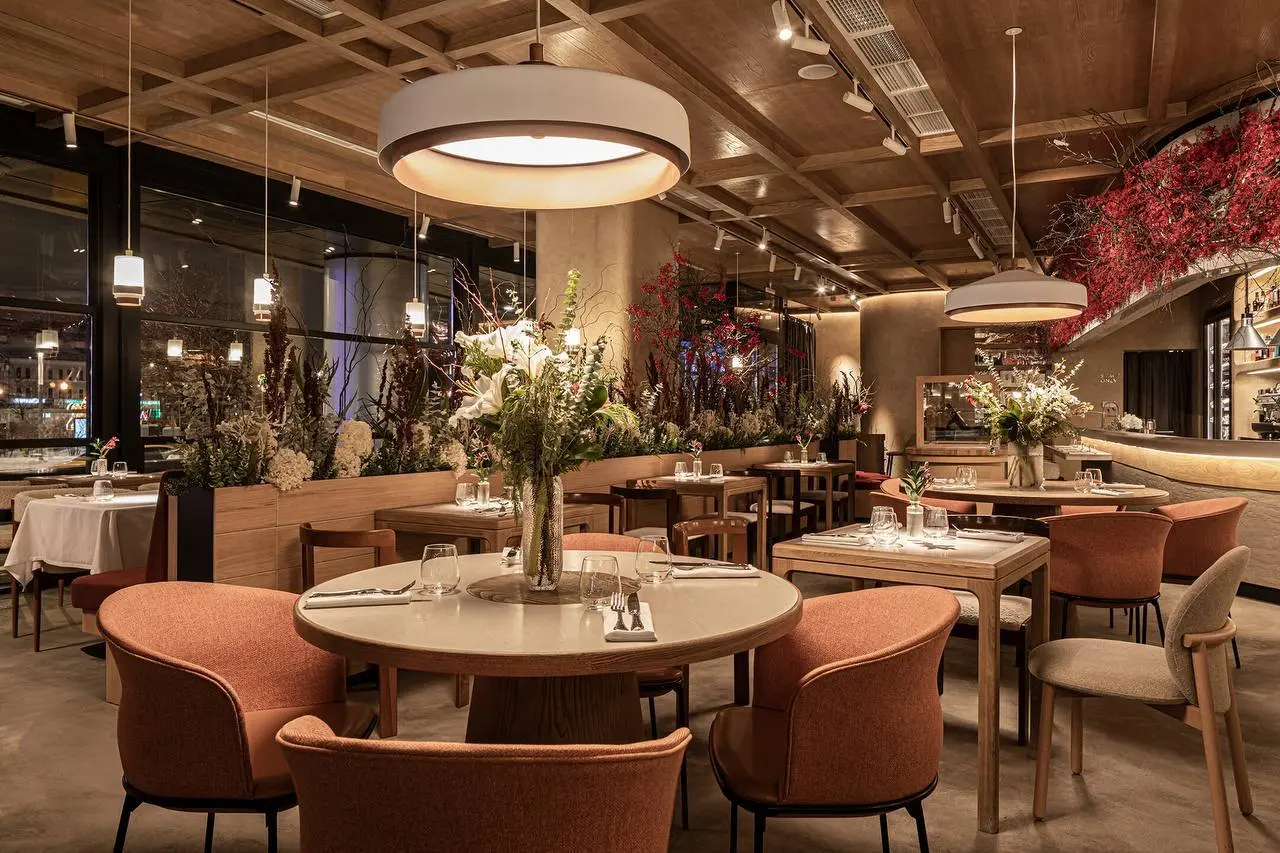 ХОСТЕС
От 4 500₽/смена
AVA bistro
• Москва, м. Трубная
• Рестораны/Кафе
• +79012892282
Полное описание вакансии размещено в Телеграм и Макс. Переходите по ссылке в закрепленном сообщении | Сетка — социальная сеть от hh.ru