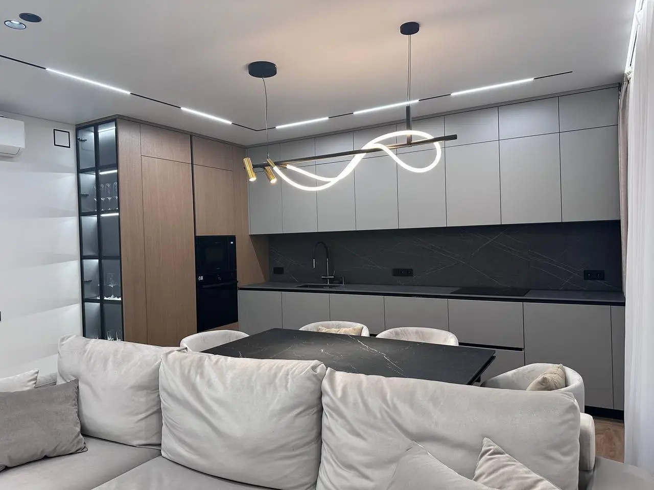 Только представьте ,эта Ваша новая кухня. Продуманная до мелочей,современная и идеально вписывается в пространство | Сетка — социальная сеть от hh.ru