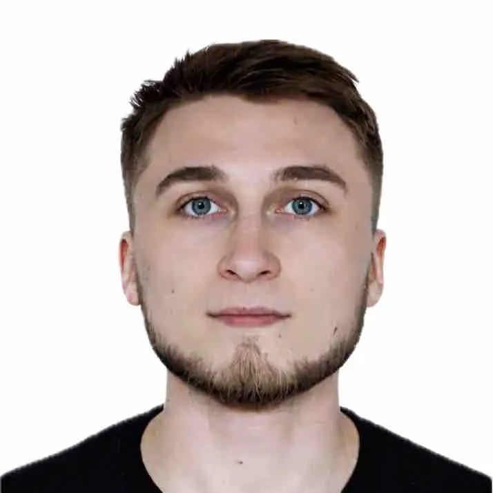 Александр Кулаков