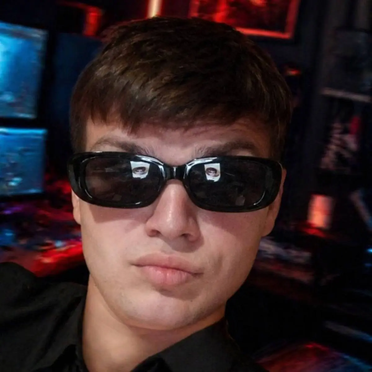 Дмитрий Захаров