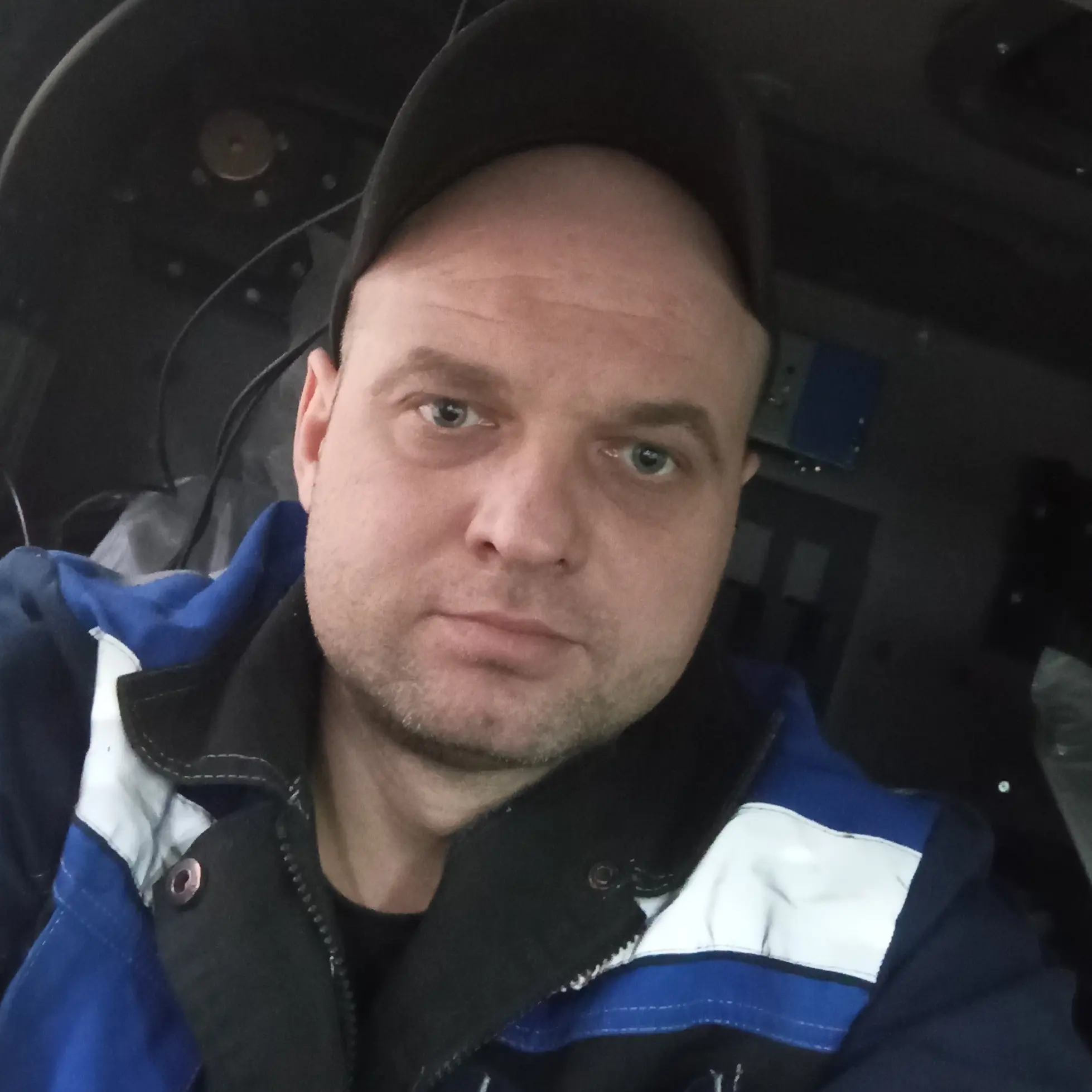 Сергей Попов