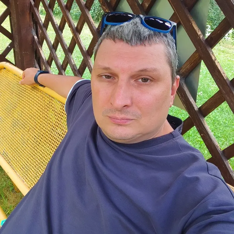 Роман Нестеренко