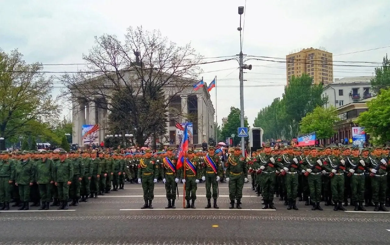 Донецк ровно 10 лет назад! Архивные кадры от 7 мая 2016 года | Сетка — социальная сеть от hh.ru