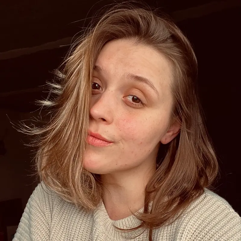 Юлия Жолобова