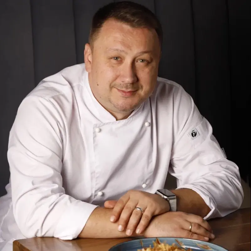 Юрий Карачинцев