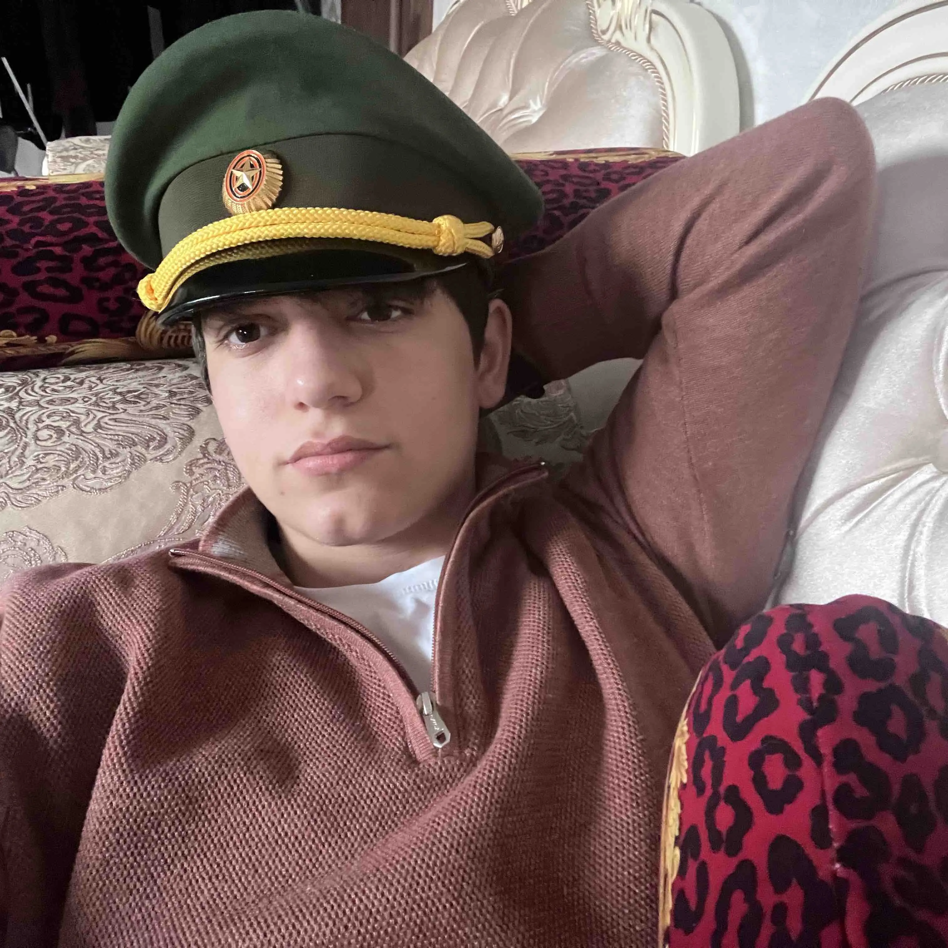 Isa Aдиев