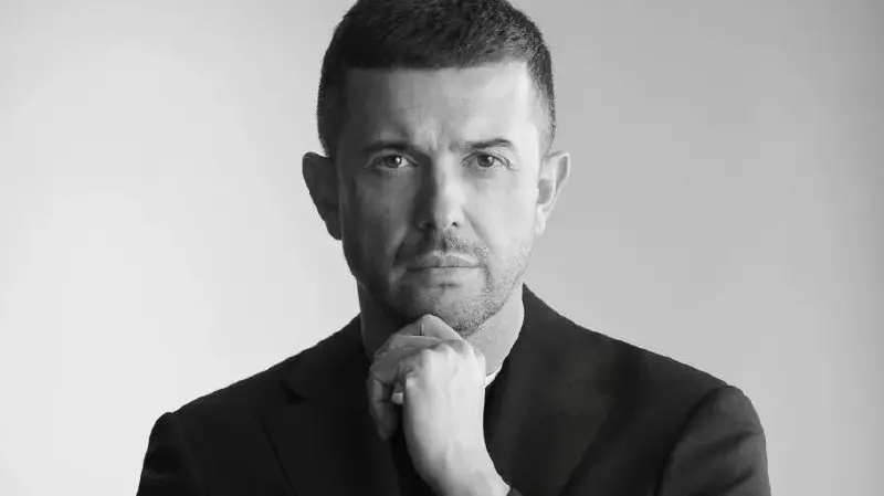 Алессио Лиллоччи назначен новым креативным директором итальянского бренда Canali | Сетка — социальная сеть от hh.ru
