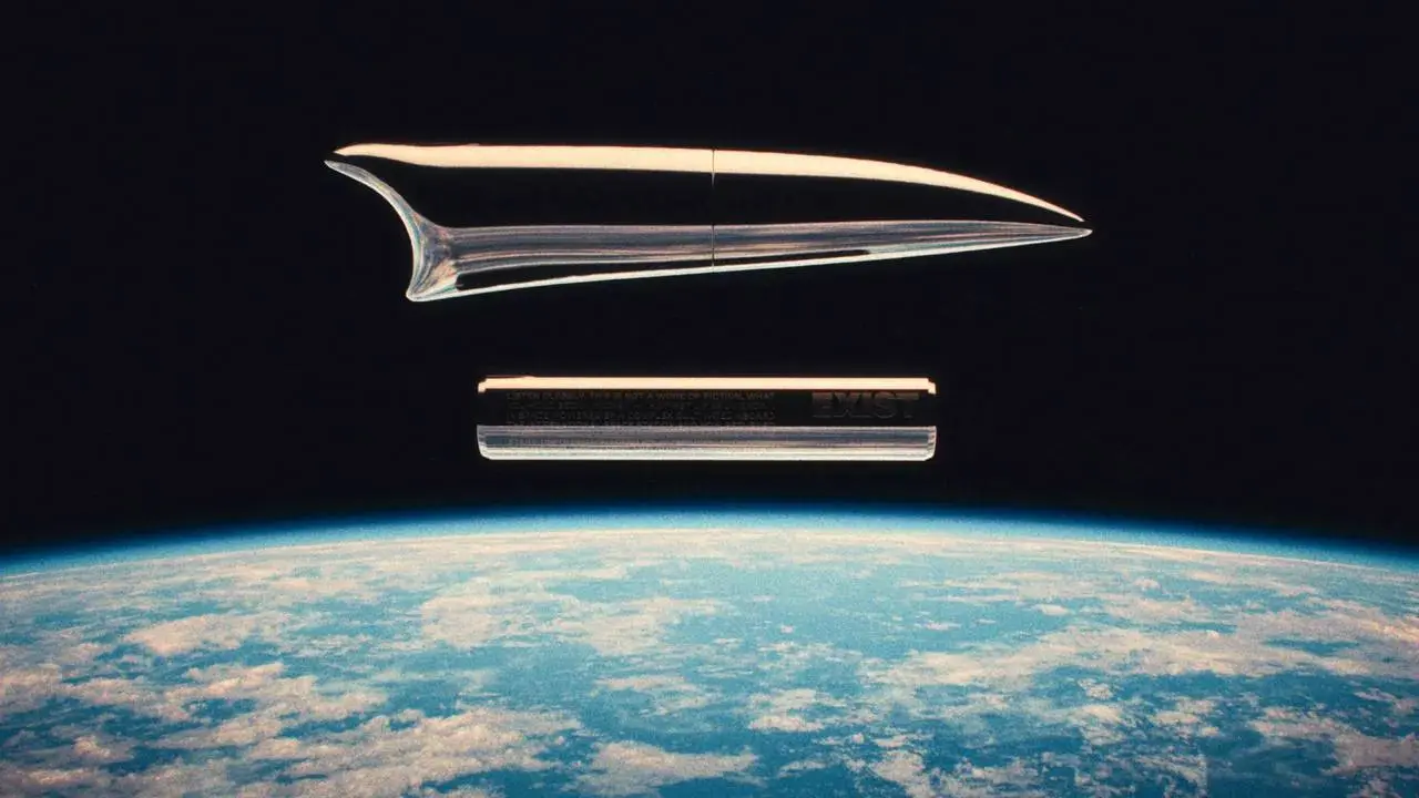 Косметика, выращенная в космосе?!🤯
Лондонский бренд EXIST выпустил бальзам для губ, главный компонент которого 18 месяцев выращивали на Международной космической станции | Сетка — социальная сеть от hh.ru