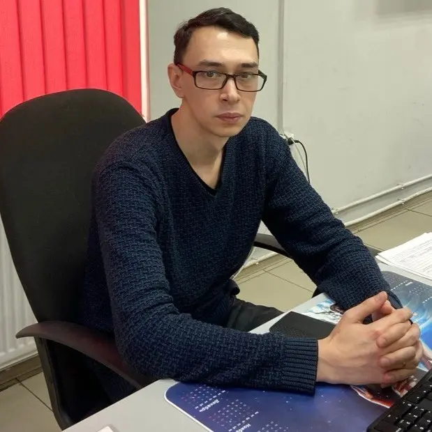 Георгий Илларионов