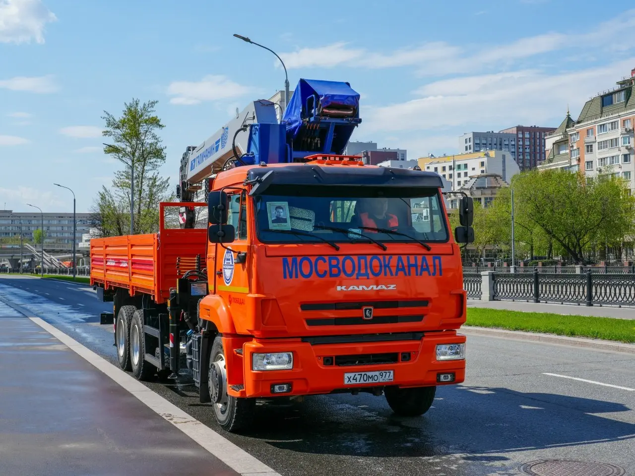 🇷🇺🚚Мосводоканал регулярно участвует во Всероссийской акции «Бессмертный автополк» - трогательной и важной инициативы, объединяющей поколения | Сетка — социальная сеть от hh.ru