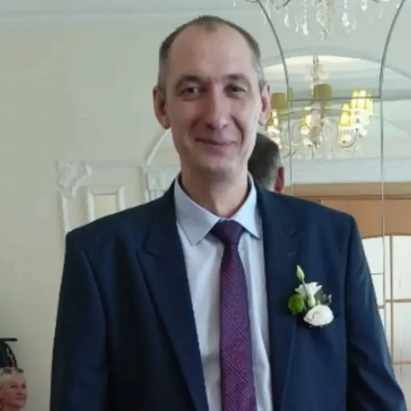 Дмитрий Бражкин