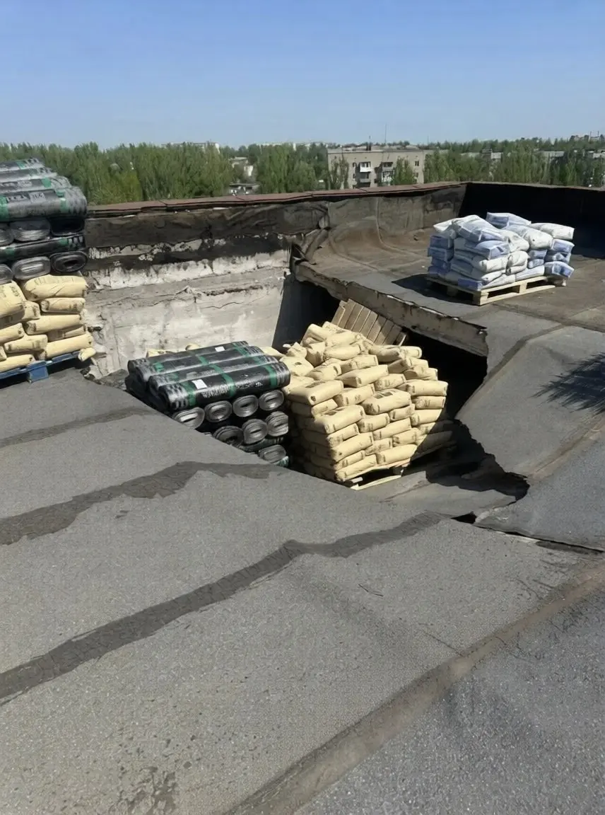 Обрушилась крыша на ул. Раздольной, 34 | Сетка — социальная сеть от hh.ru