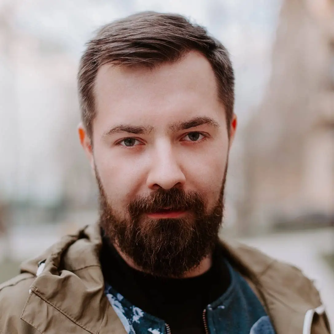 Михаил Майданов