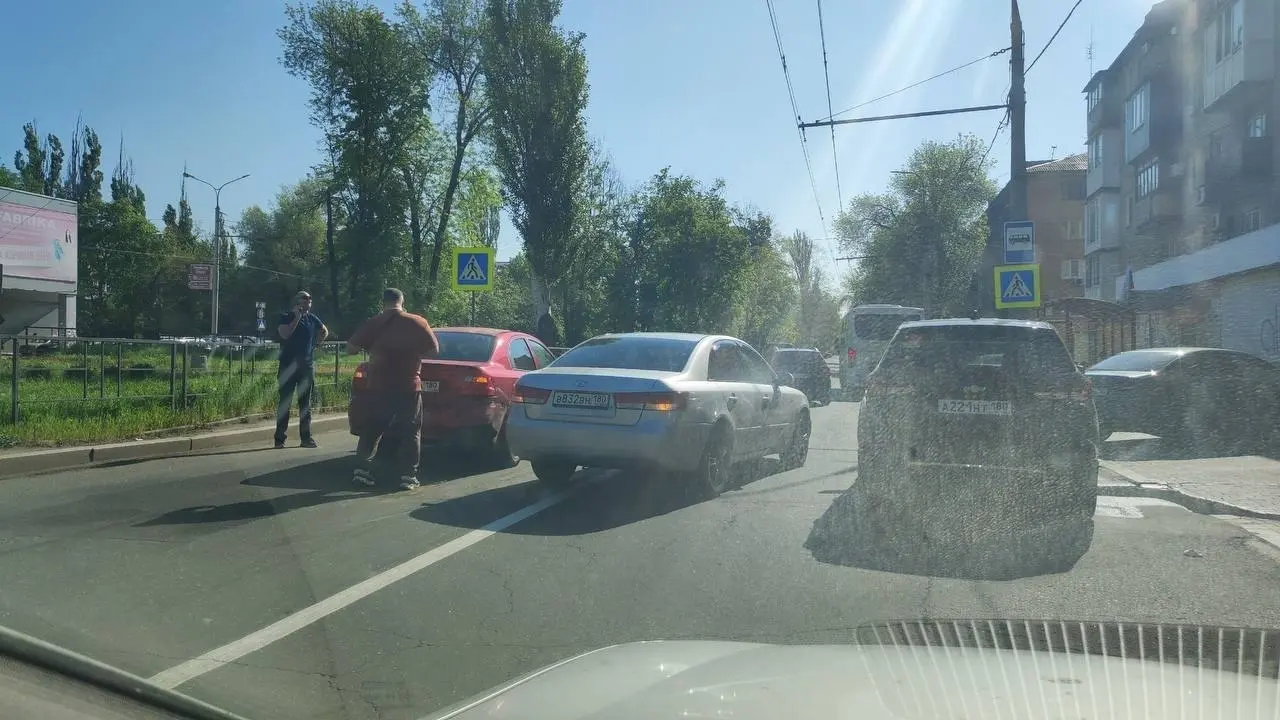 ДТП по Шевченко в сторону Покровского. | Сетка — социальная сеть от hh.ru