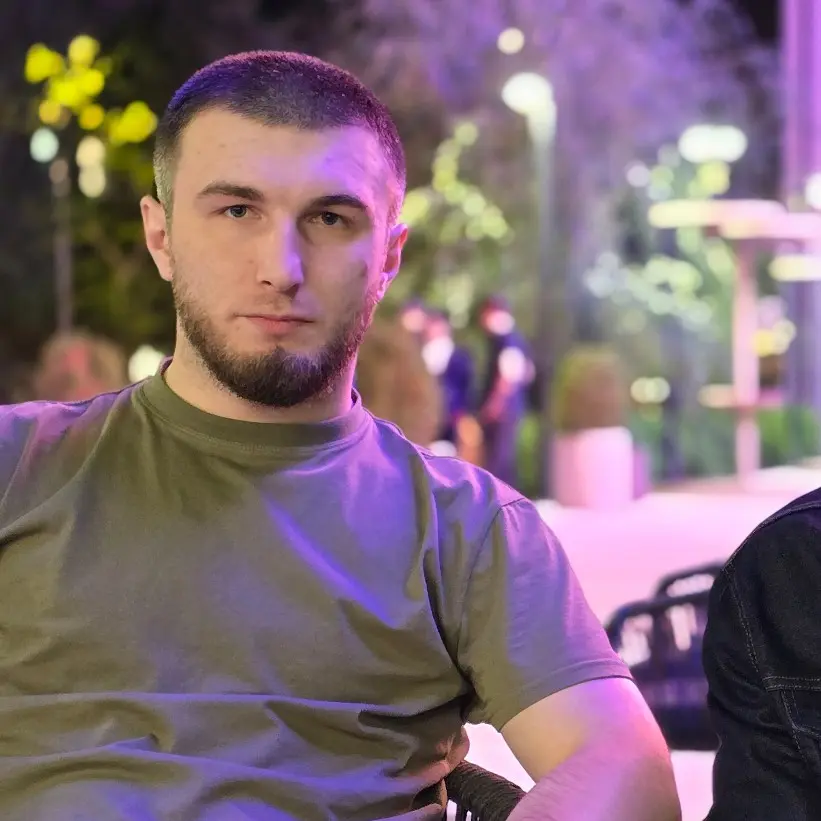 Заур Сиражов