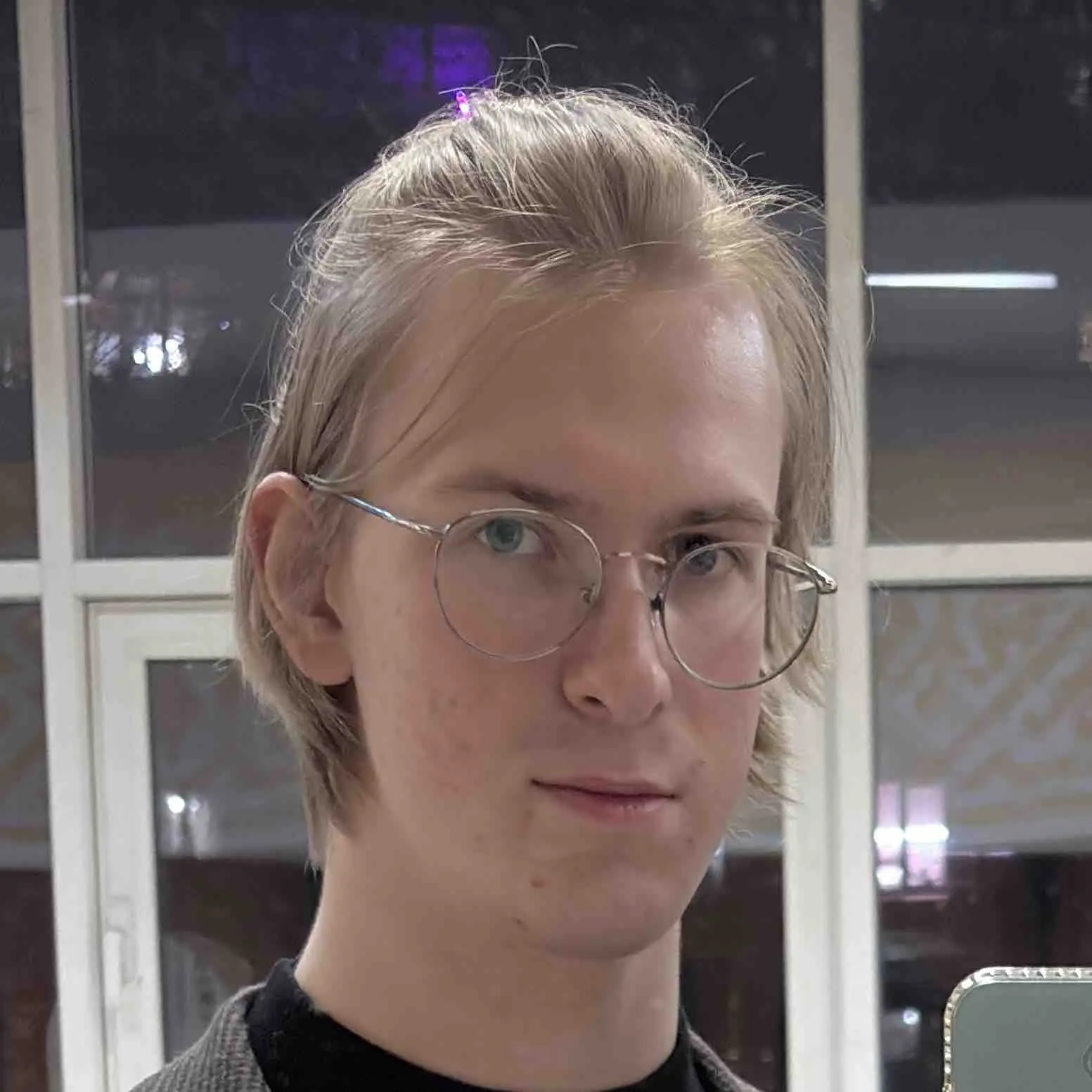 Артемий Смирнов