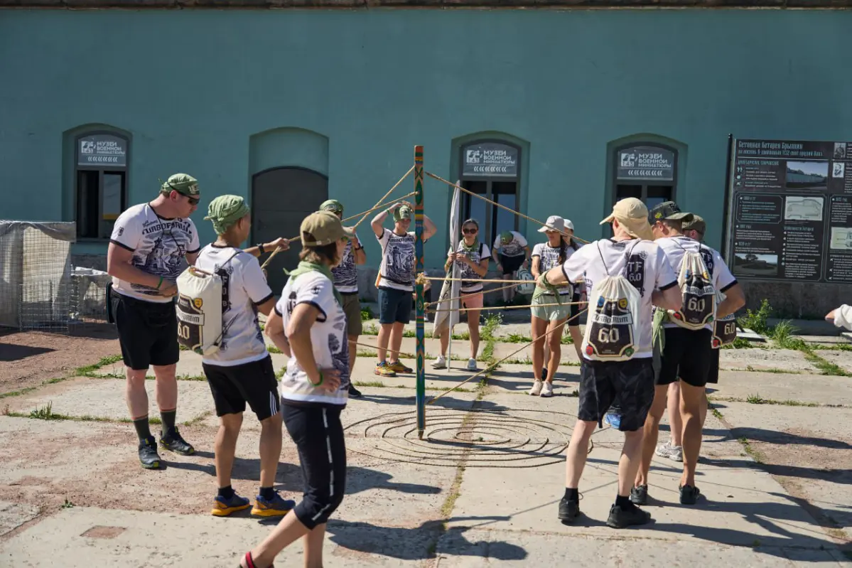 Невозможно победить в одиночку 🏰
«Форт Боярд» встретился с философией выживания и дисциплины команды Эда Халилова | Сетка — социальная сеть от hh.ru