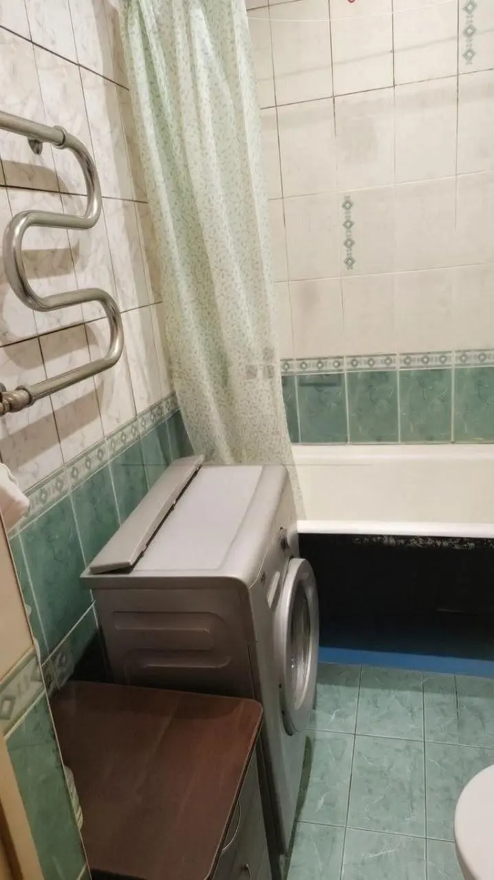 🔥 НОВЫЙ ОБЪЕКТ В АРЕНДУ — 1-КОМНАТНАЯ КВАРТИРА В БЫКОВО 🔥
🏠 Уютная квартира в 7 минутах пешком от ж/д станции.
🛋 Полностью меблирована, есть холодильник и стиральная машина. Совмещённый санузел | Сетка — социальная сеть от hh.ru