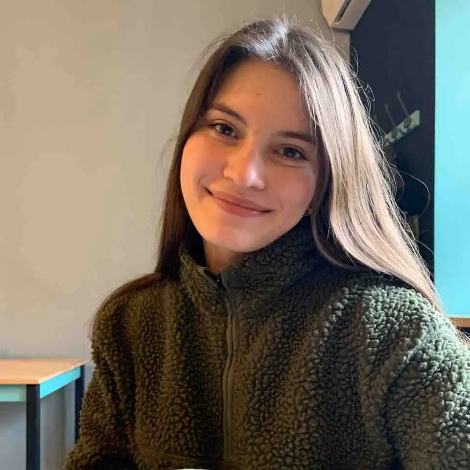 Камила Гладкова