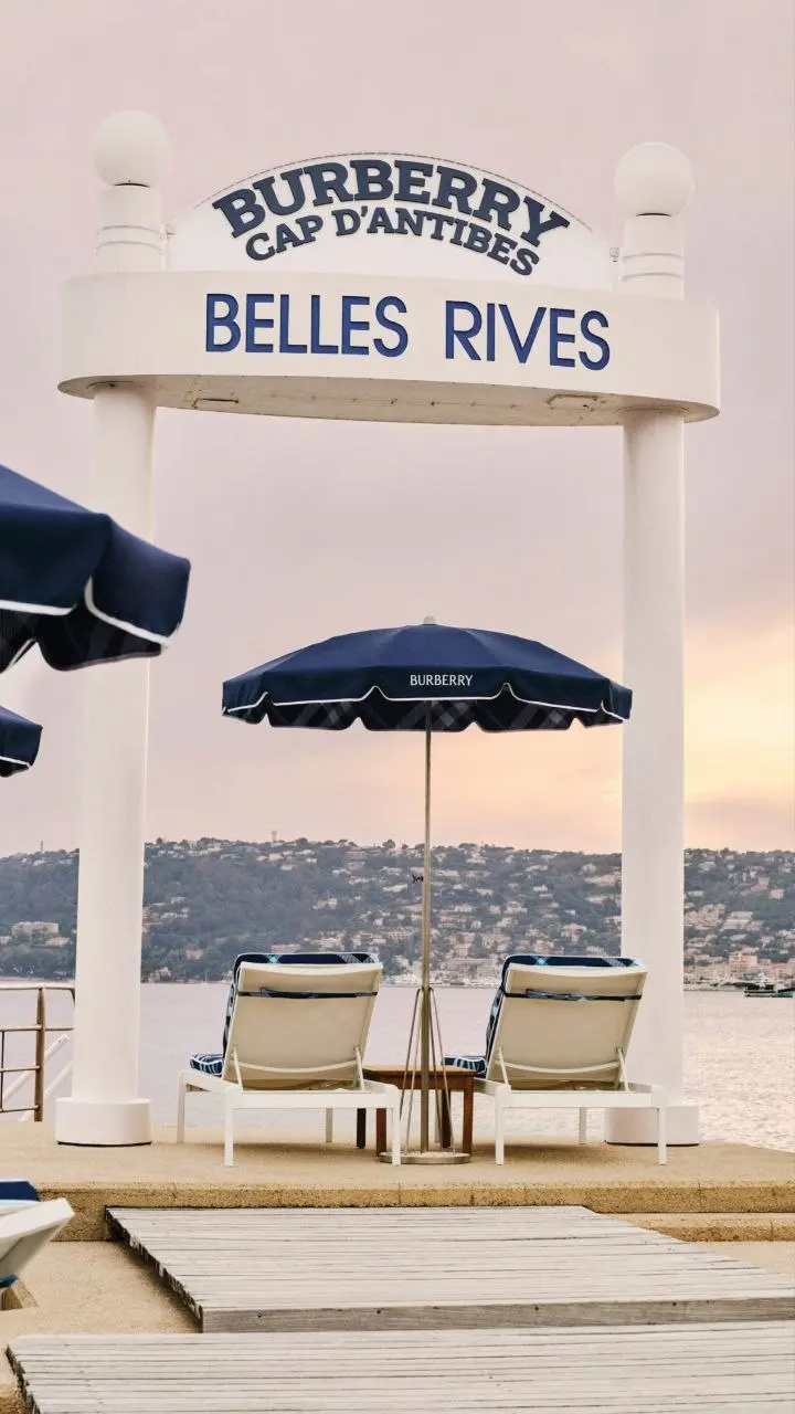 Вчера Burberry анонсировали новую коллаборацию на летний сезон с отелем Belles Rives | Сетка — социальная сеть от hh.ru