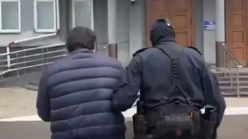 В Ивановской области пресекли деятельность преступной группы, участники которой, по версии следствия, причастны к незаконным банковским операциям и неправомерному обороту платежных средств в особо кру... | Сетка — социальная сеть от hh.ru