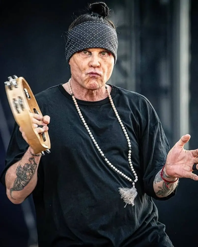 64 года Иэну Эстбери ⚡️
Легендарный фронтмен The Cult | Сетка — социальная сеть от hh.ru