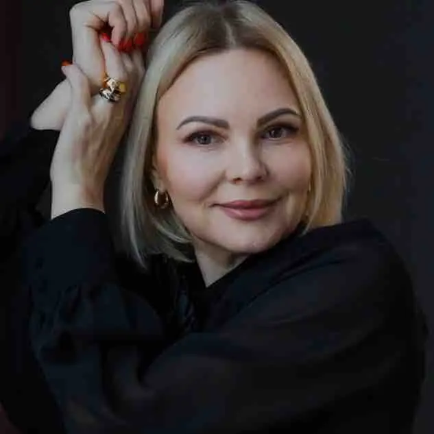 Елена Бекташ